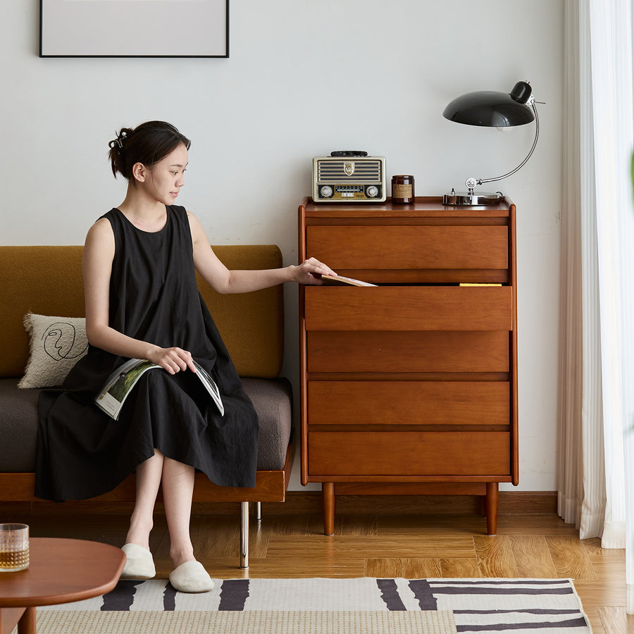 Vintage boxwood chest of drawers vista primary product view.