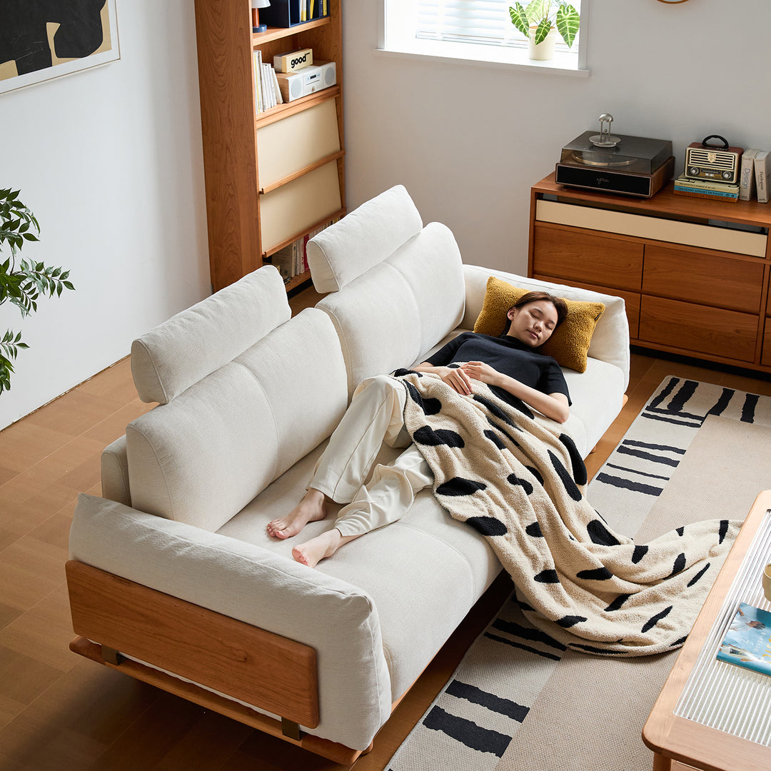 Scandinavian mixed weave fabric 4 seater sofa bessen in details.