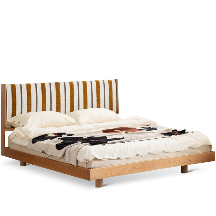 Scandinavian cherry wood bed les detail 2.