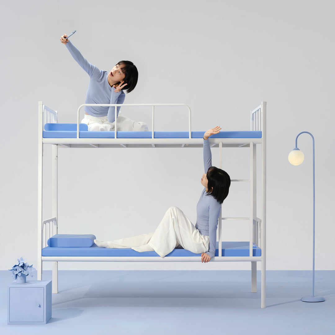 6cm hybrid medium firm cooling skin mattress bluebox in real life style.