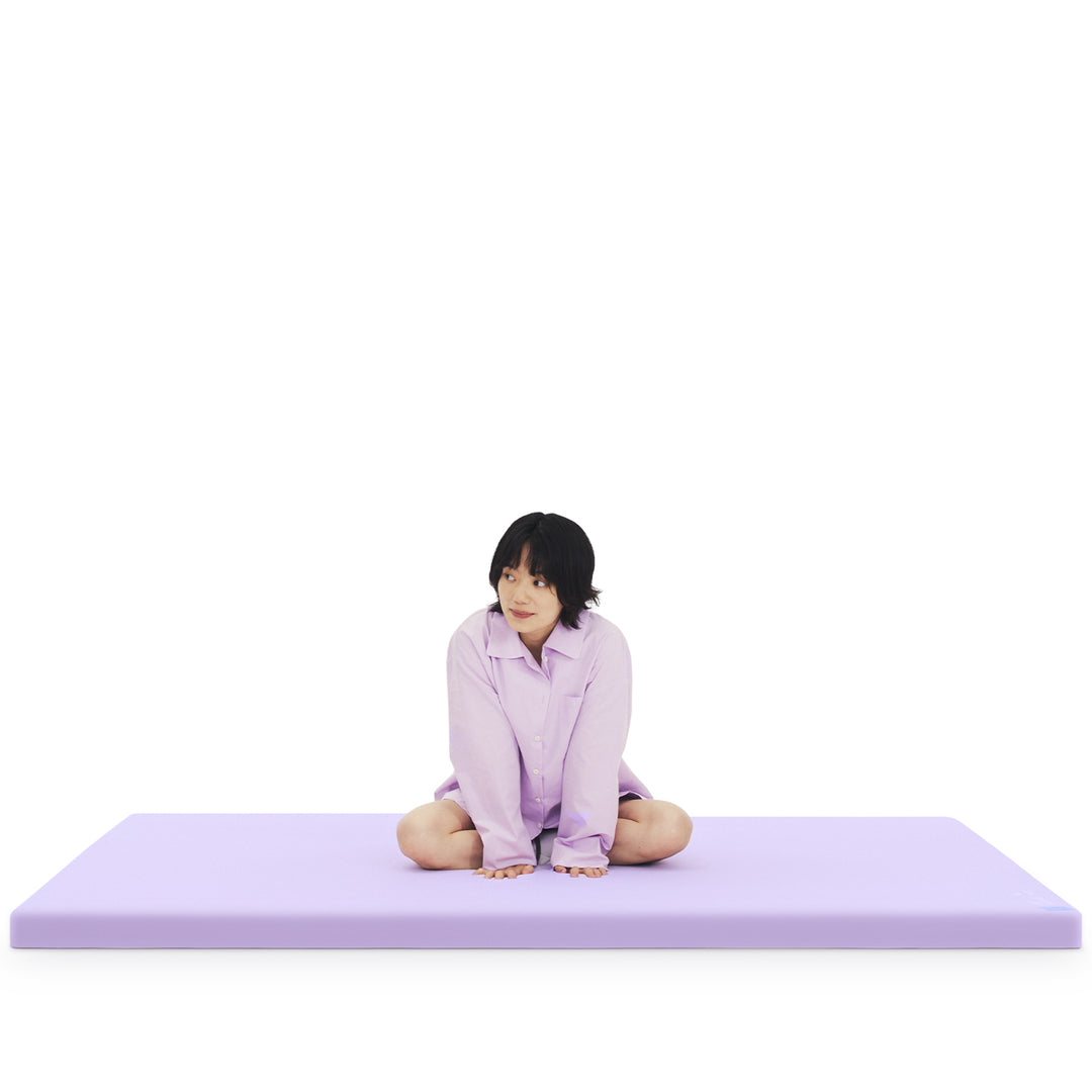 6cm hybrid medium firm cooling skin mattress bluebox in close up details.