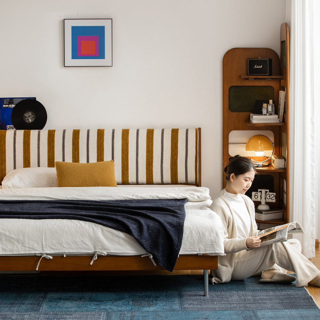 Vintage mixed weave fabric bed frame nice in details.