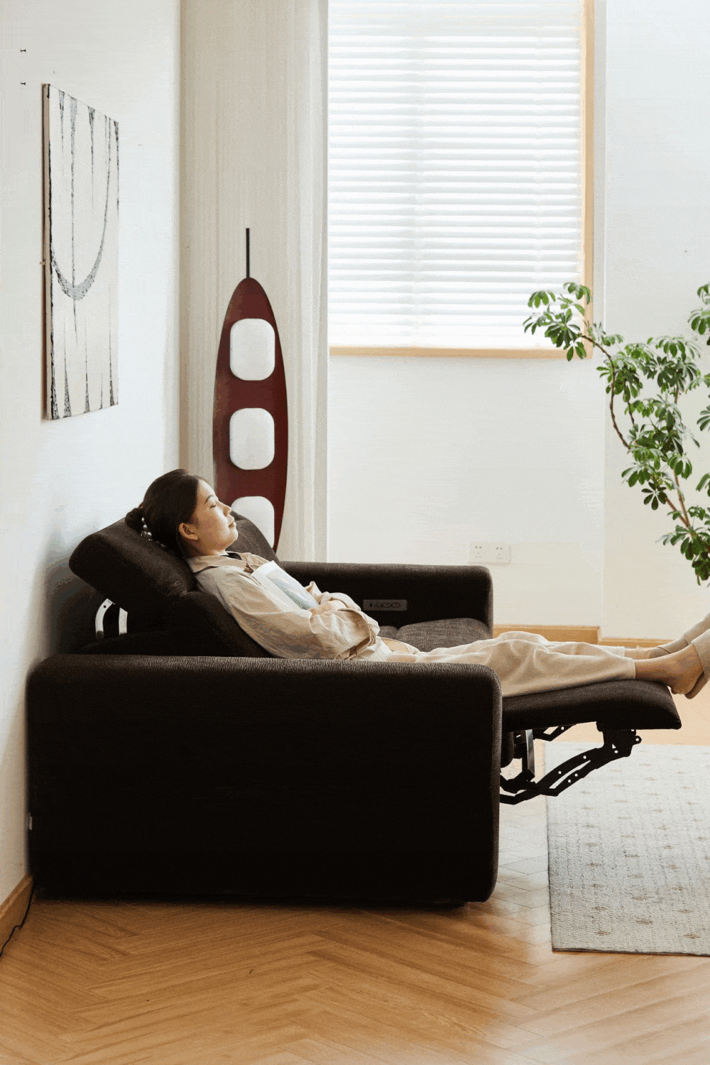 Cream chenille velvet fabric electric recliner 2 seater sofa lolo with context.