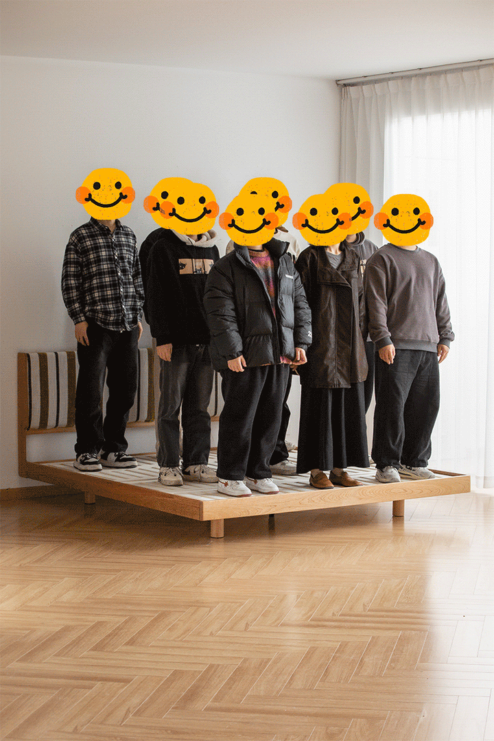 Scandinavian cherry wood bed les color swatches.