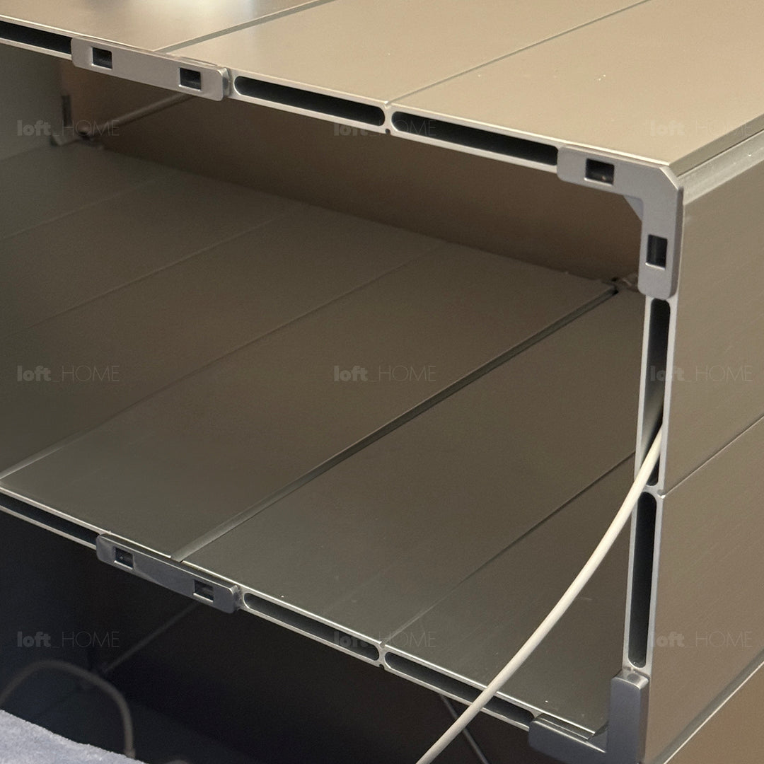 Industrial aluminium side table cube environmental situation.