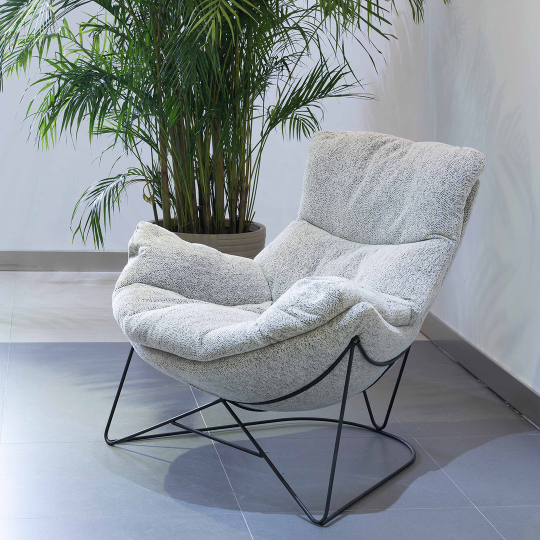 Industrial mixed weave fabric 1 seater sofa chair pomp material variants.