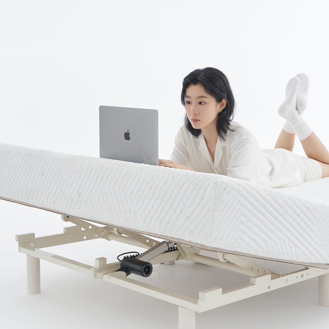 Minimalist metal electric adjustable bed frame with mattress 2in1 set upone detail 9.