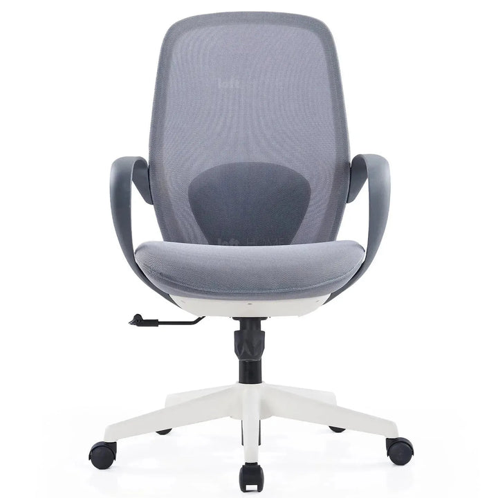 Modern mesh ergonomic office chair conch in details.