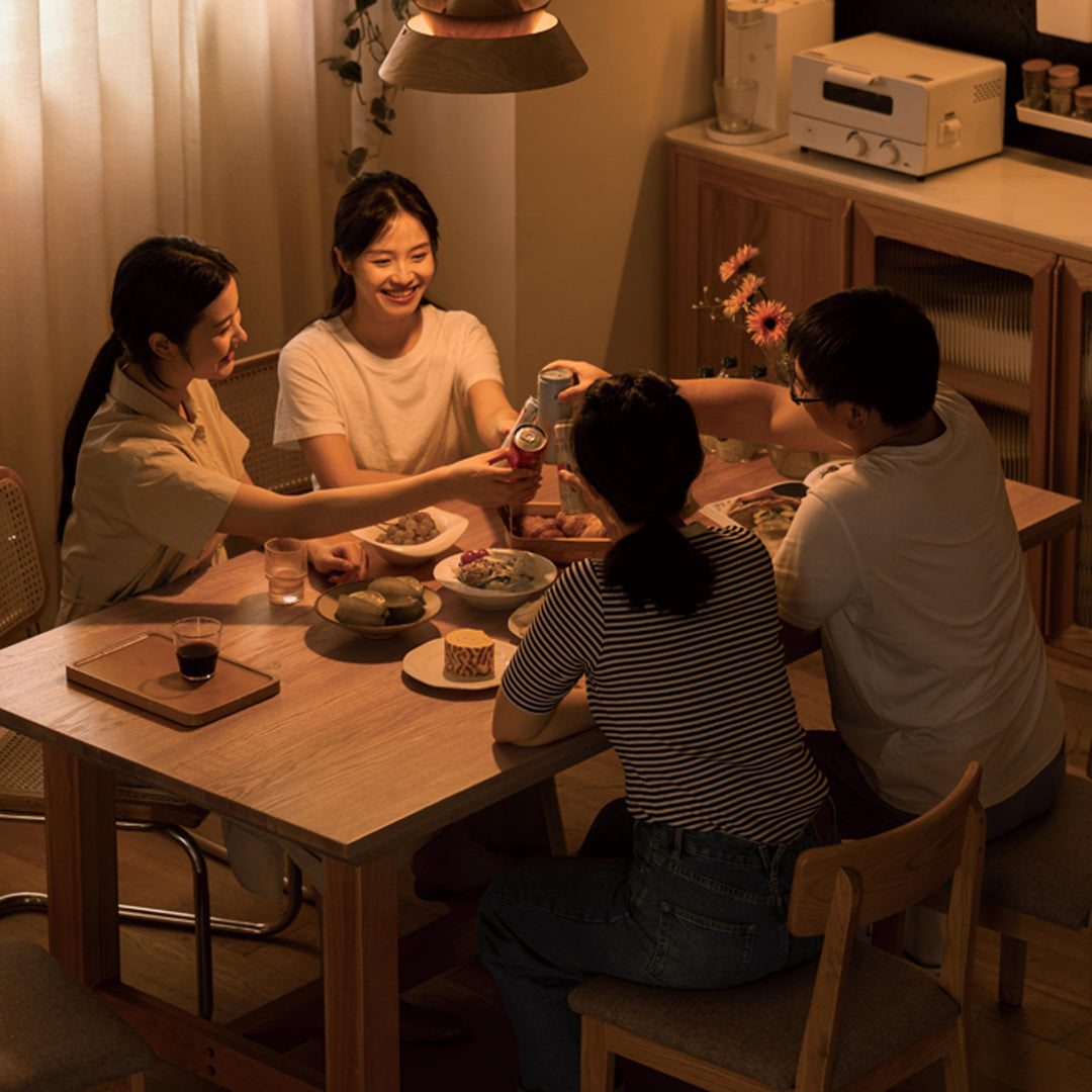 Scandinavian oak wood dining table haven detail 10.