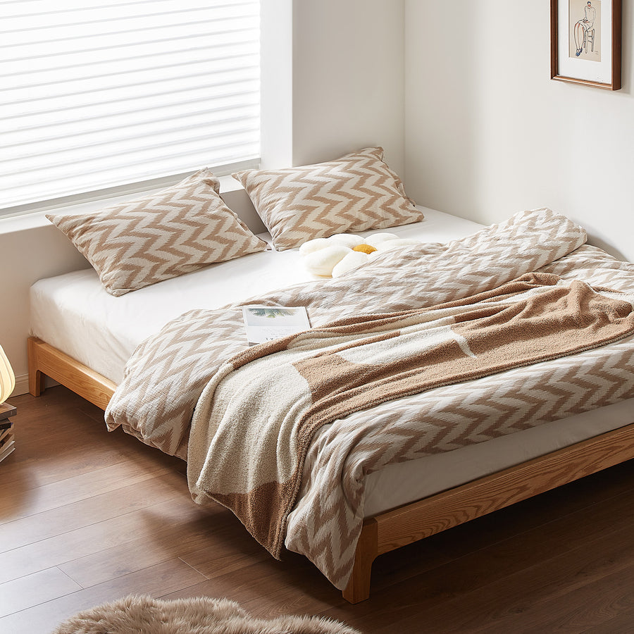 Scandinavian oak wood platform bed etude primary product view.