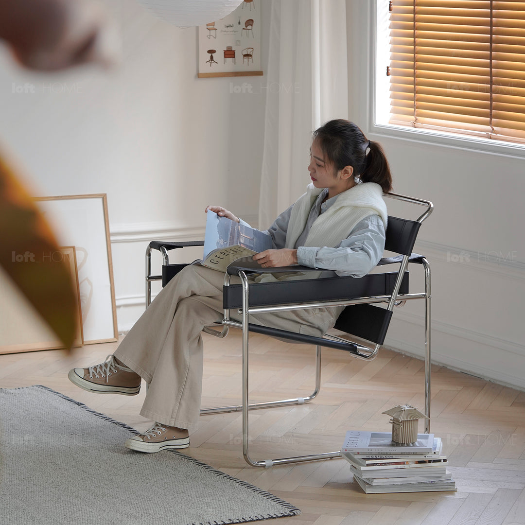 Vintage steel leather sofa chair 1 seater sofa wassily detail 1.