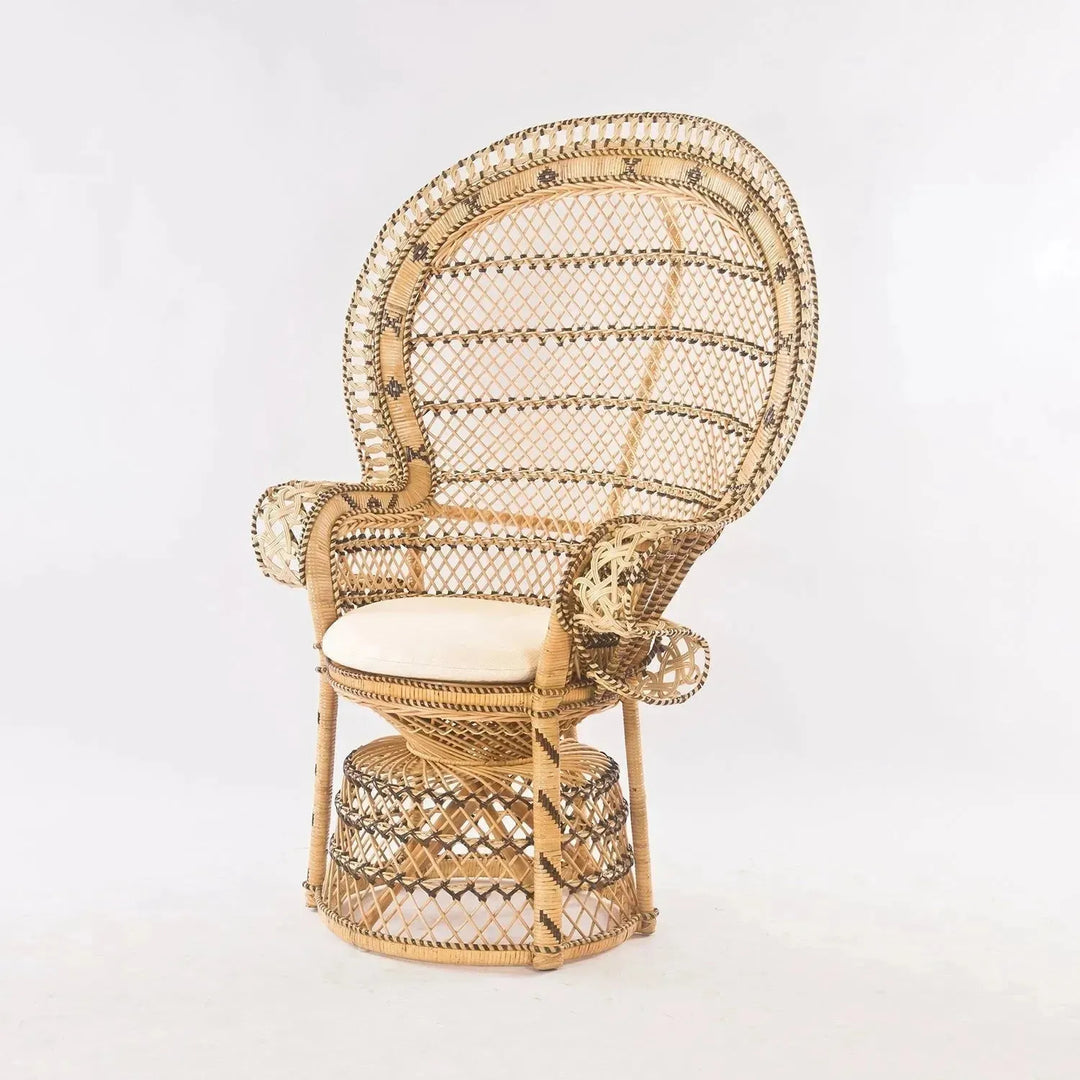 Bohemian rattan 1 seater sofa retro peacock in close up details.