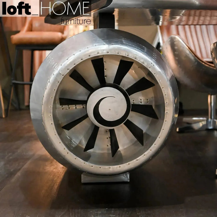 Industrial aluminium bar table aircraft in panoramic view.