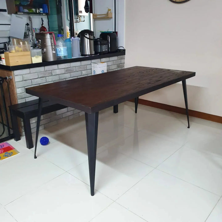 Industrial elm wood dining table sanctum classic in details.