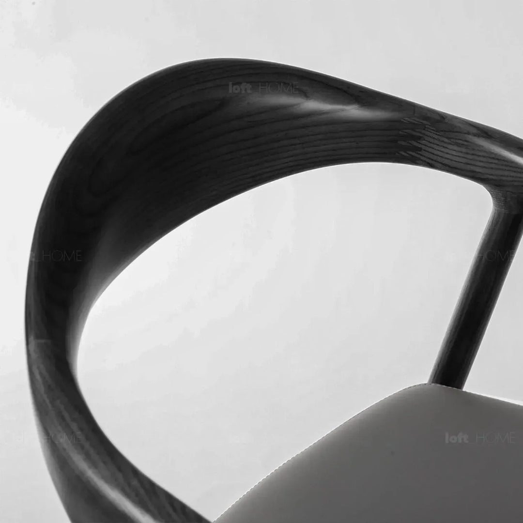 Japandi wood dining chair neum detail 13.