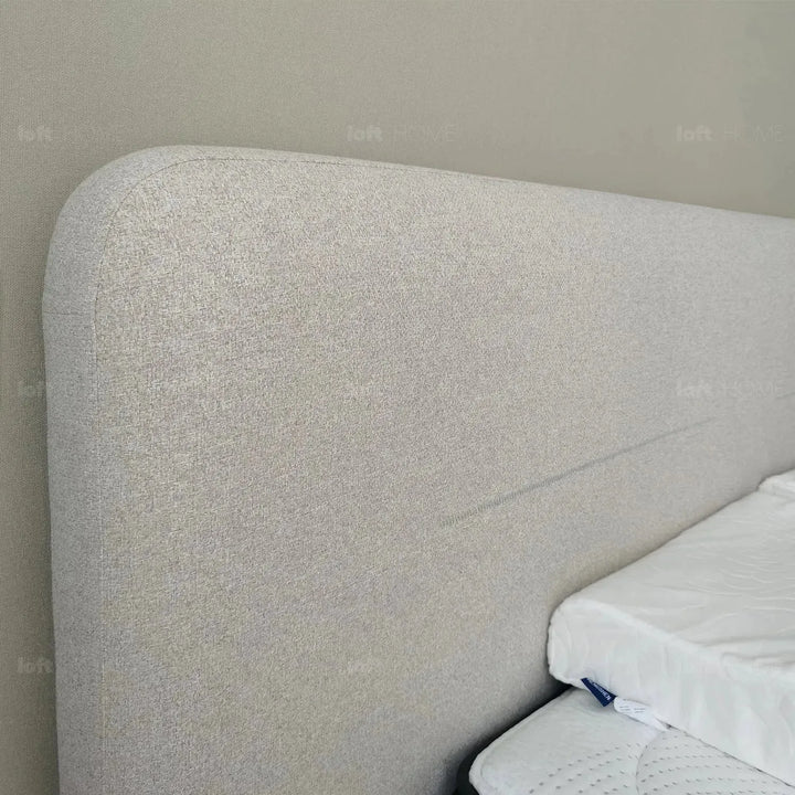 Minimalist fabric bed hel detail 4.