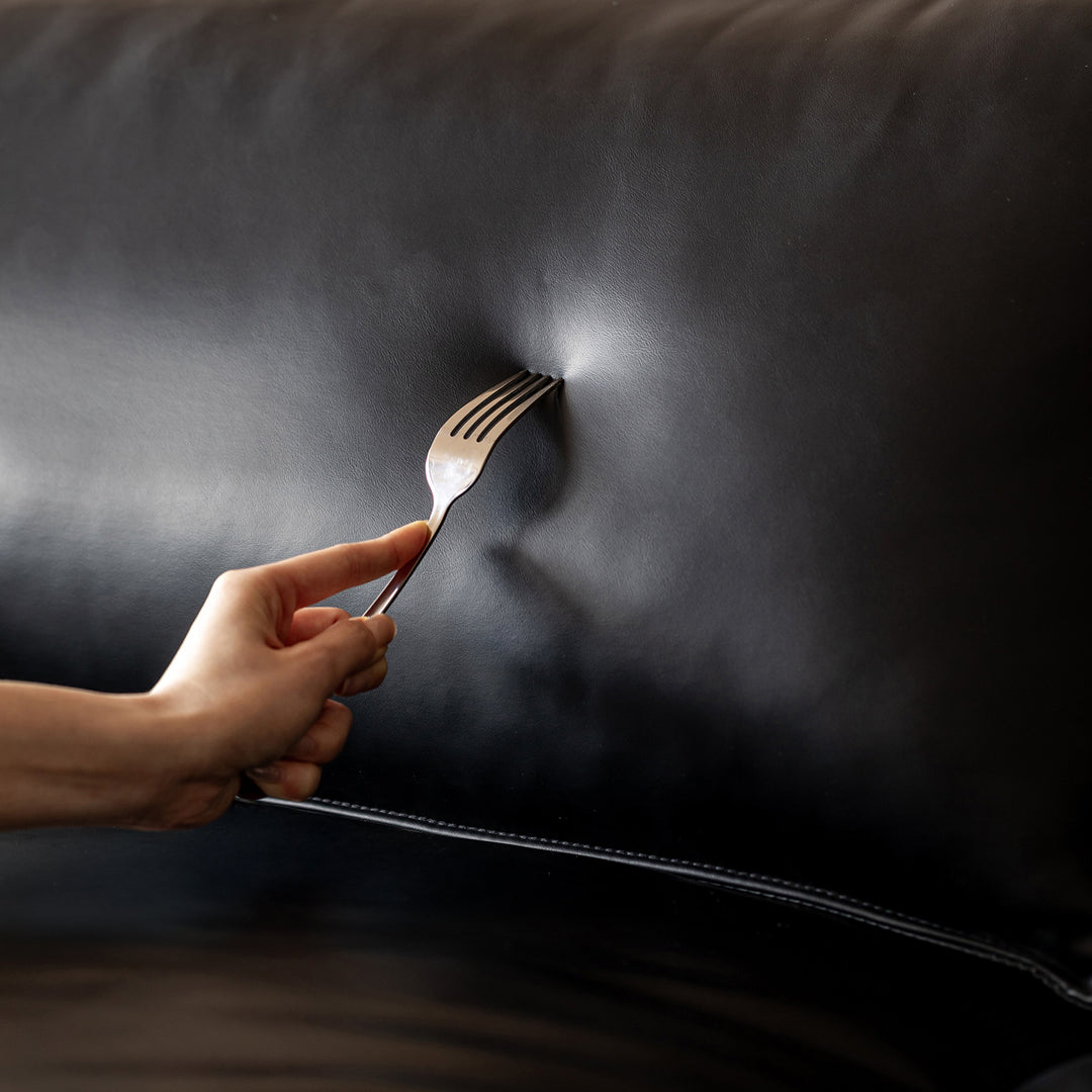 Minimalist Microfiber Leather 1 seater sofa unique in real life style.