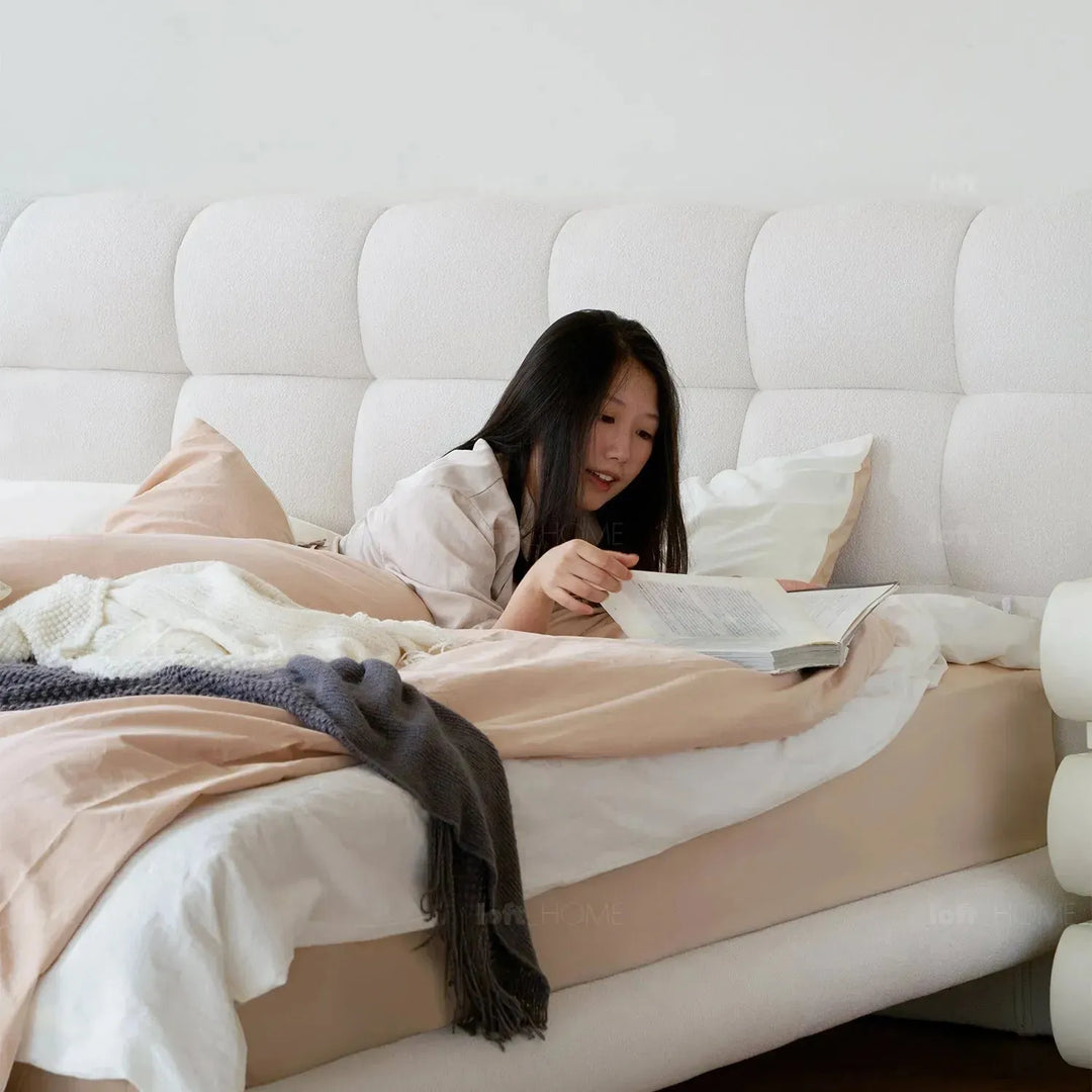 Cream teddy fabric bed bubble in details.