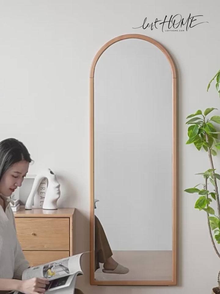 Scandinavian beech wood wall hanging dressing mirror glimmer detail 2.