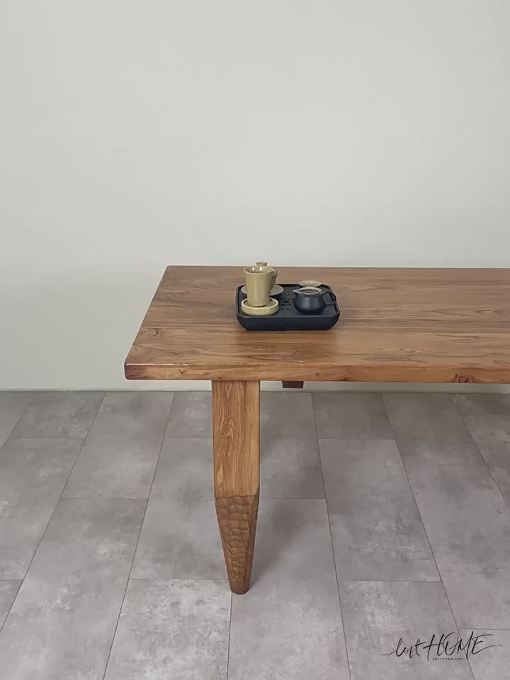 Rustic elm wood dining table kirin elm detail 2.