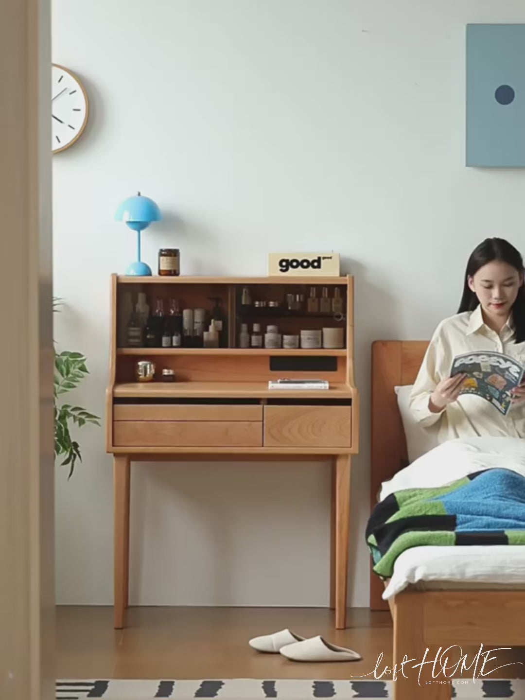 Scandinavian Cherry Wood Dressing Table FLOATING LIGHT