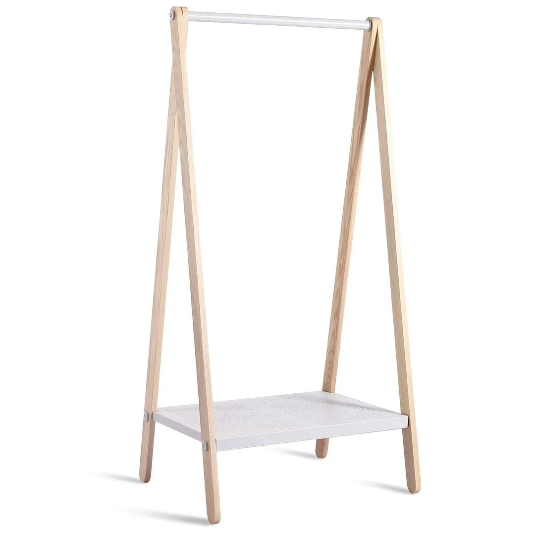 Modern wood cloth hanger toj layered structure.