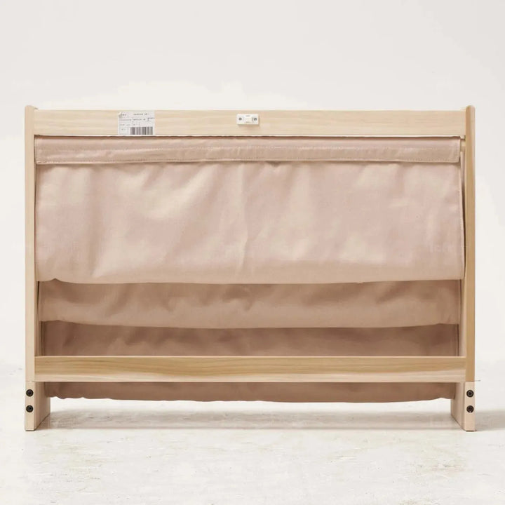 Scandinavian wood kids bookshelf 4 layers charm environmental situation.