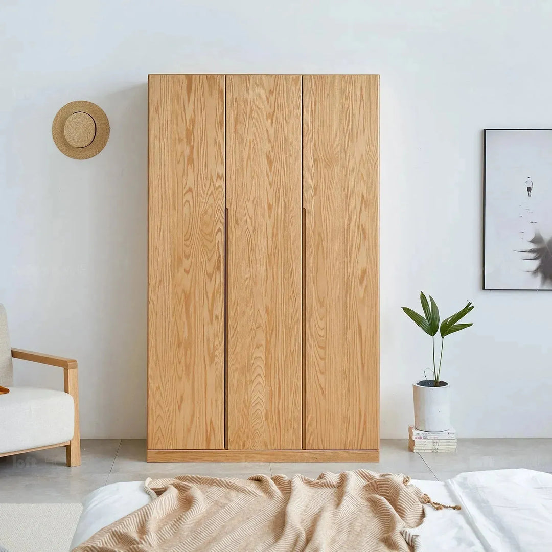 Scandinavian wood wardrobe belle detail 7.
