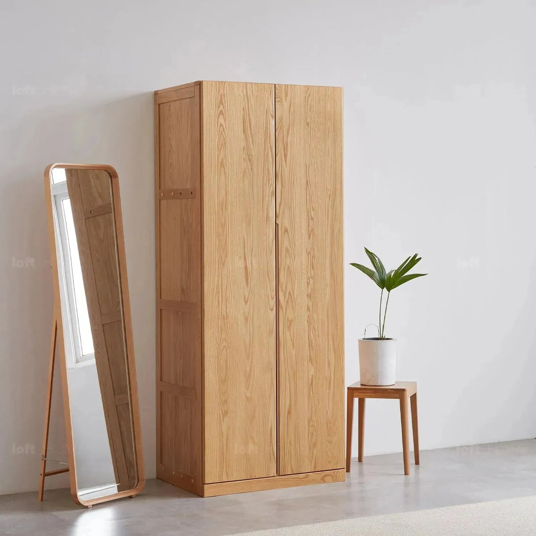 Scandinavian wood wardrobe belle detail 3.