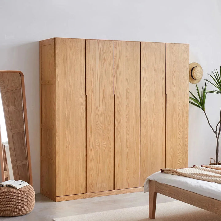 Scandinavian wood wardrobe belle detail 5.