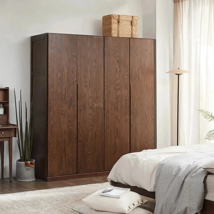 Scandinavian wood wardrobe belle detail 15.