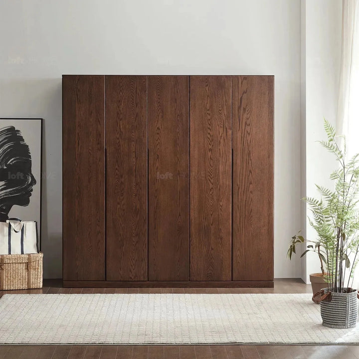Scandinavian wood wardrobe belle detail 17.