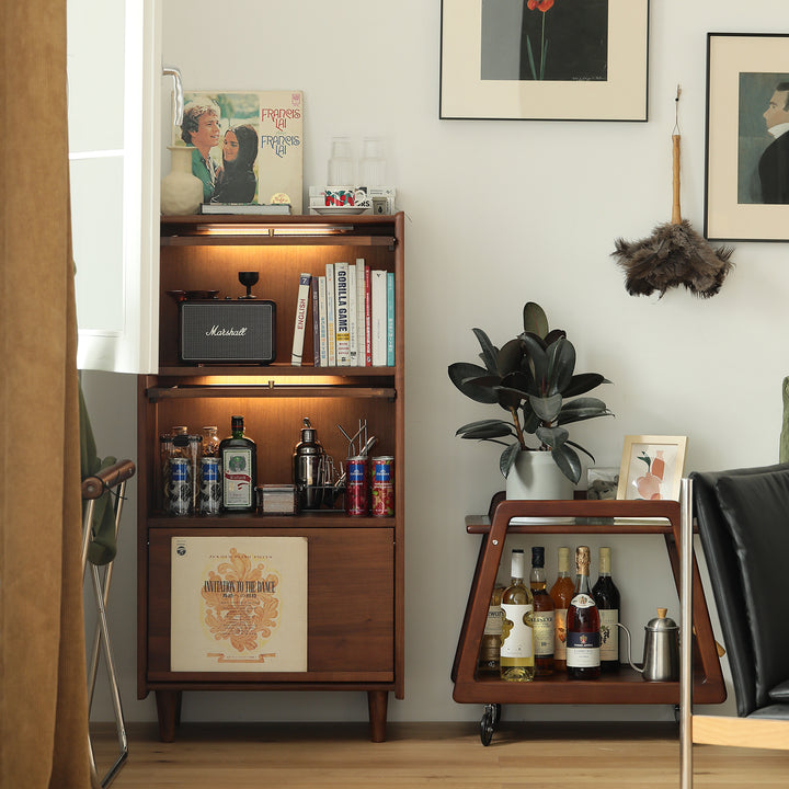 Vintage boxwood wheeled trolley side table yoyo with context.
