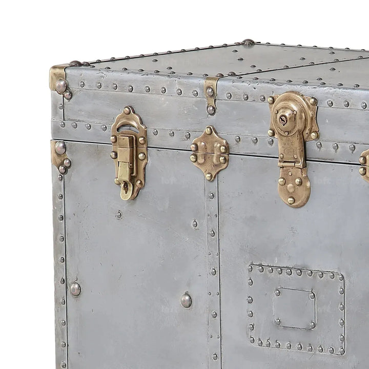 Industrial stainless steel cabinet turbojet environmental situation.